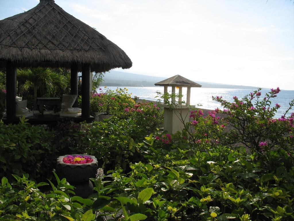 Kembali Beach Bungalows อาเม็ด ภายนอก รูปภาพ